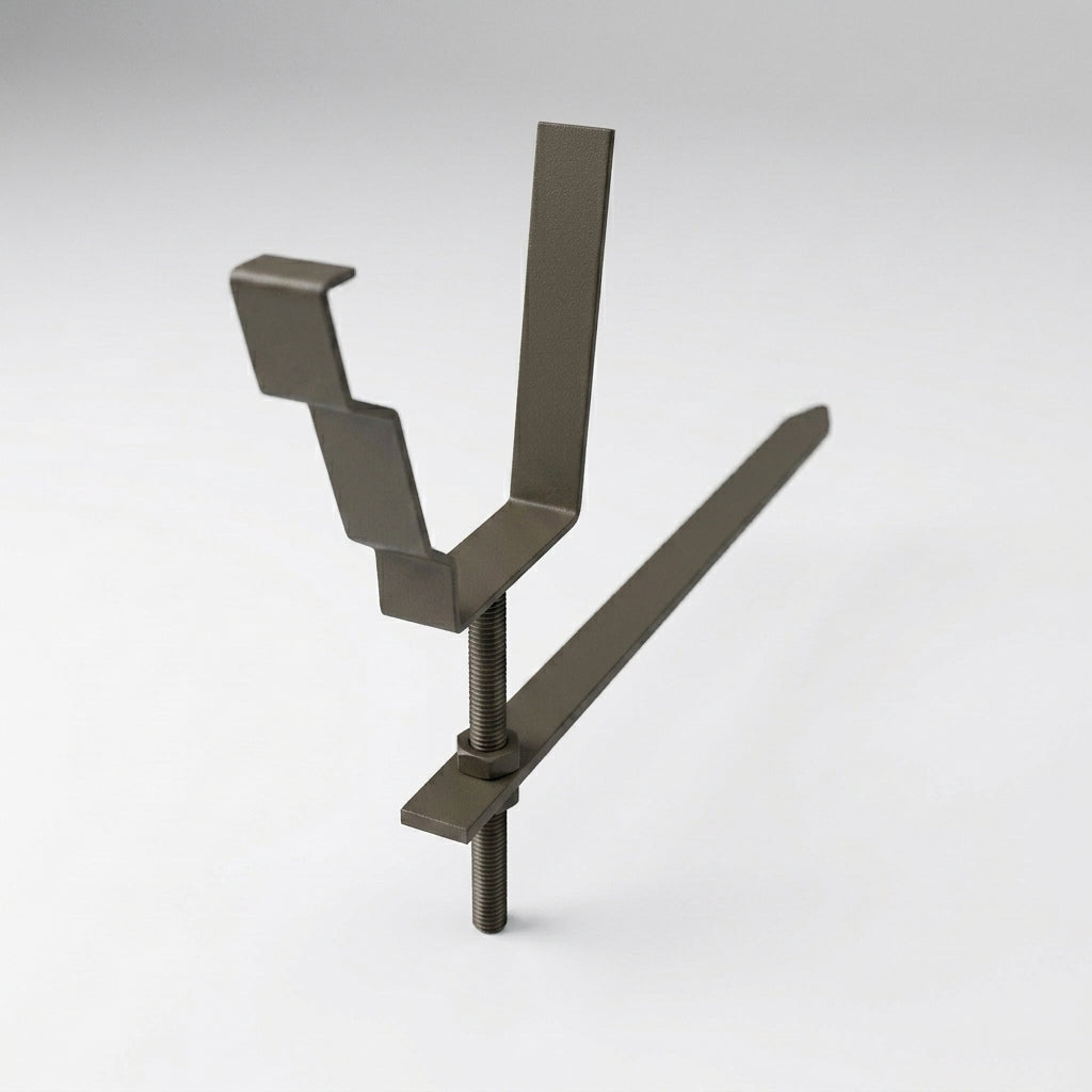 Moulded Ogee Gutter Rise and Fall Bracket 125 x 100mm — RAL 7022