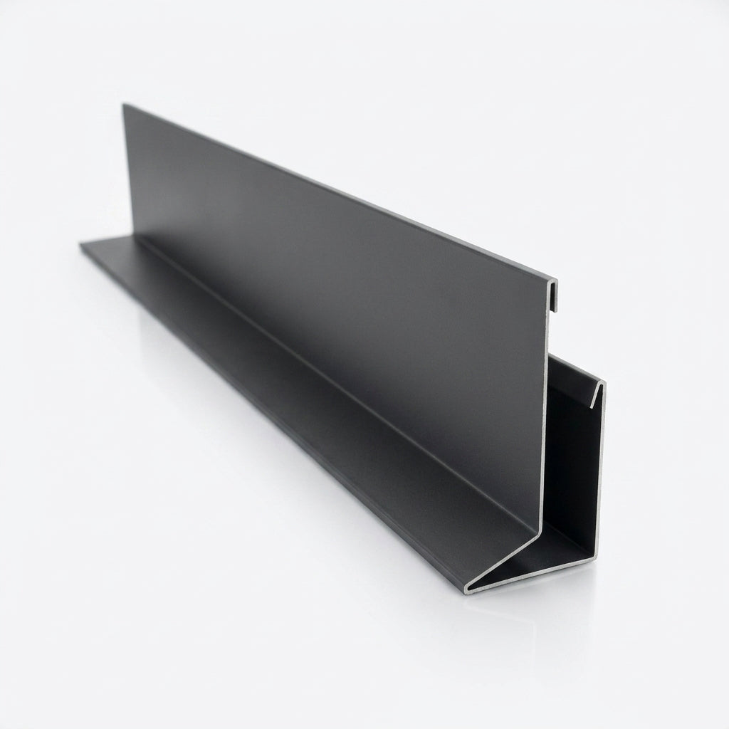 V Return Aluminium Fascia Board 30mm 45° 3m (view 2)