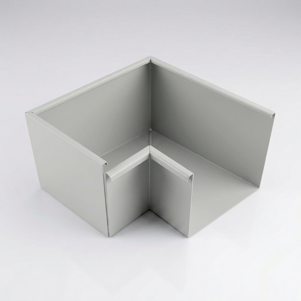 135° Aluminium Box Gutter Angle 135 x 100mm — RAL 7035
