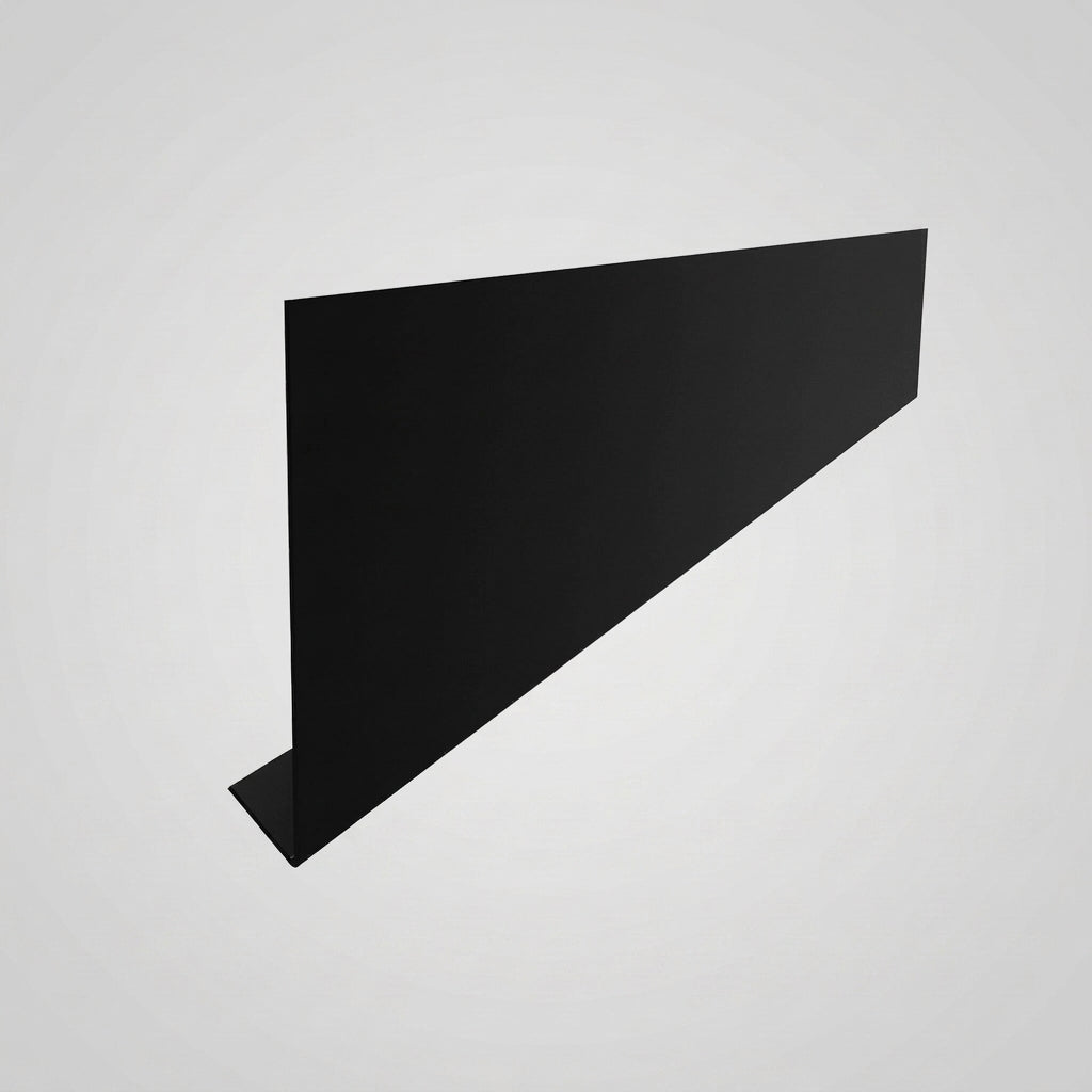 Aluminium Fascia Board Sample — RAL 9005 / 'V' Return