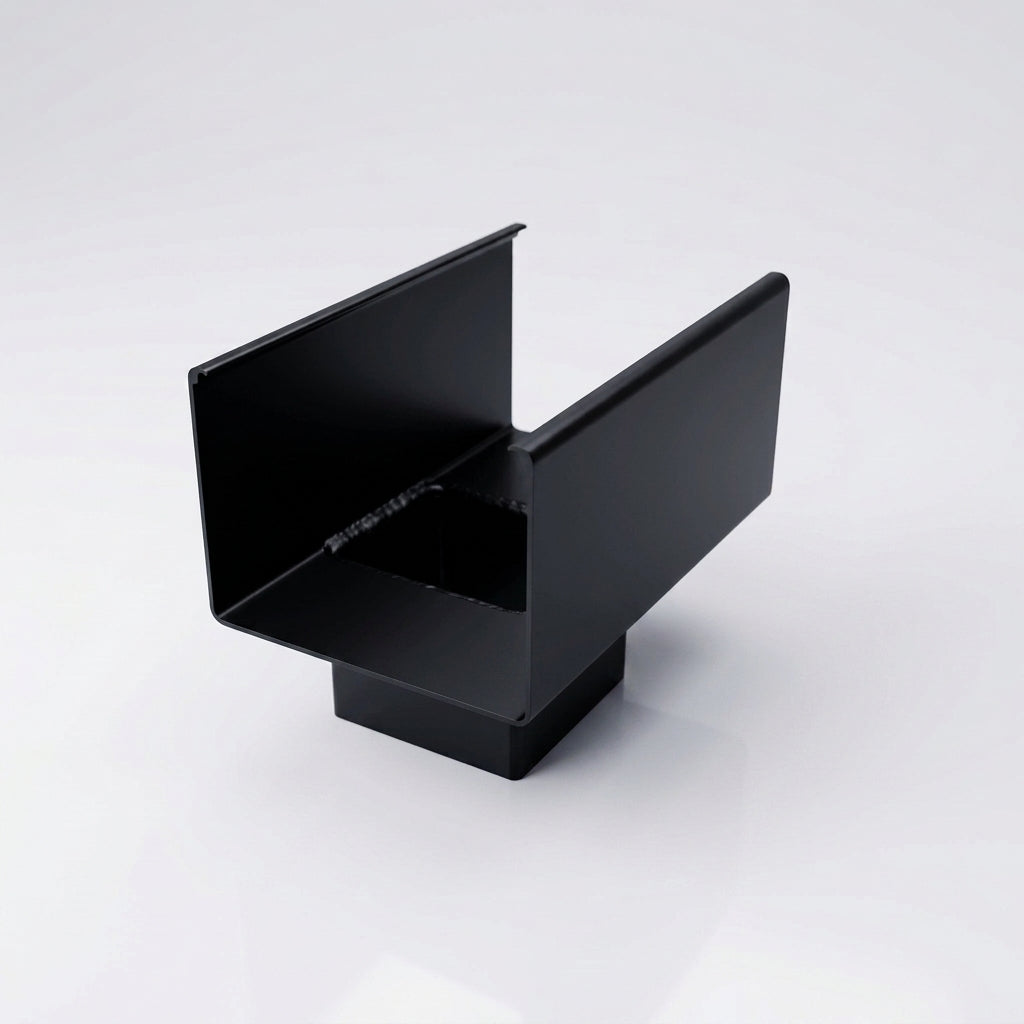 Aluminium Box Gutter Outlet 72×72mm to 135×100mm — RAL 9005