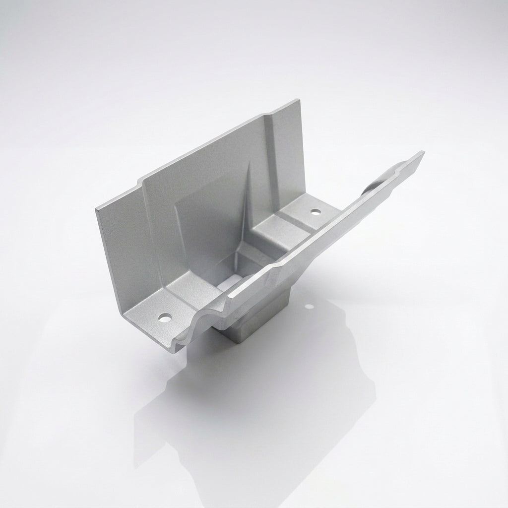 Moulded Ogee Gutter Outlet 72×72mm – 125×100mm Connection — RAL 9006
