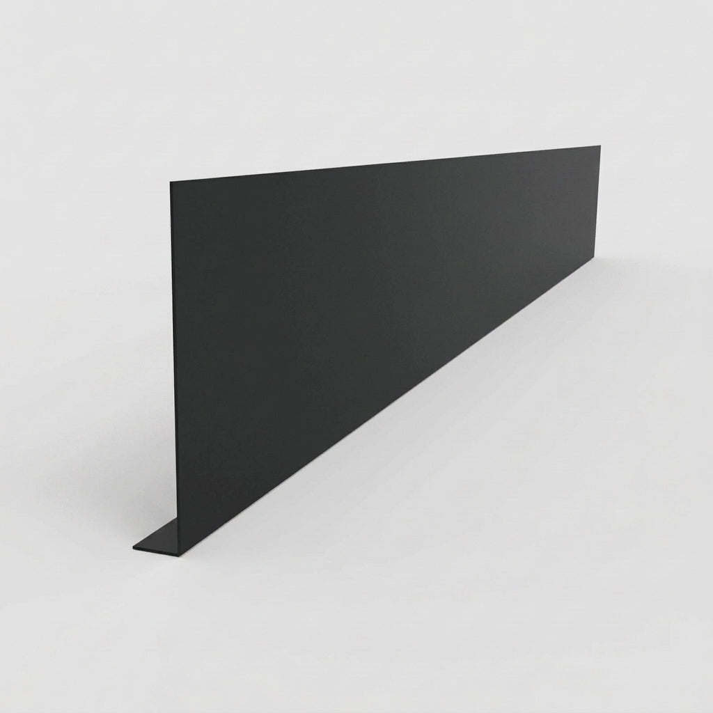 Aluminium Fascia Board Sample — RAL 7021 / 'L' Return