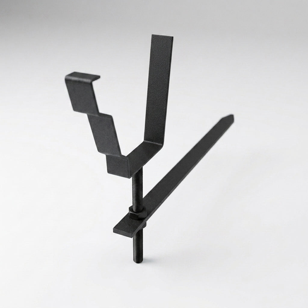 Moulded Ogee Gutter Rise and Fall Bracket 125 x 100mm — Textured Black