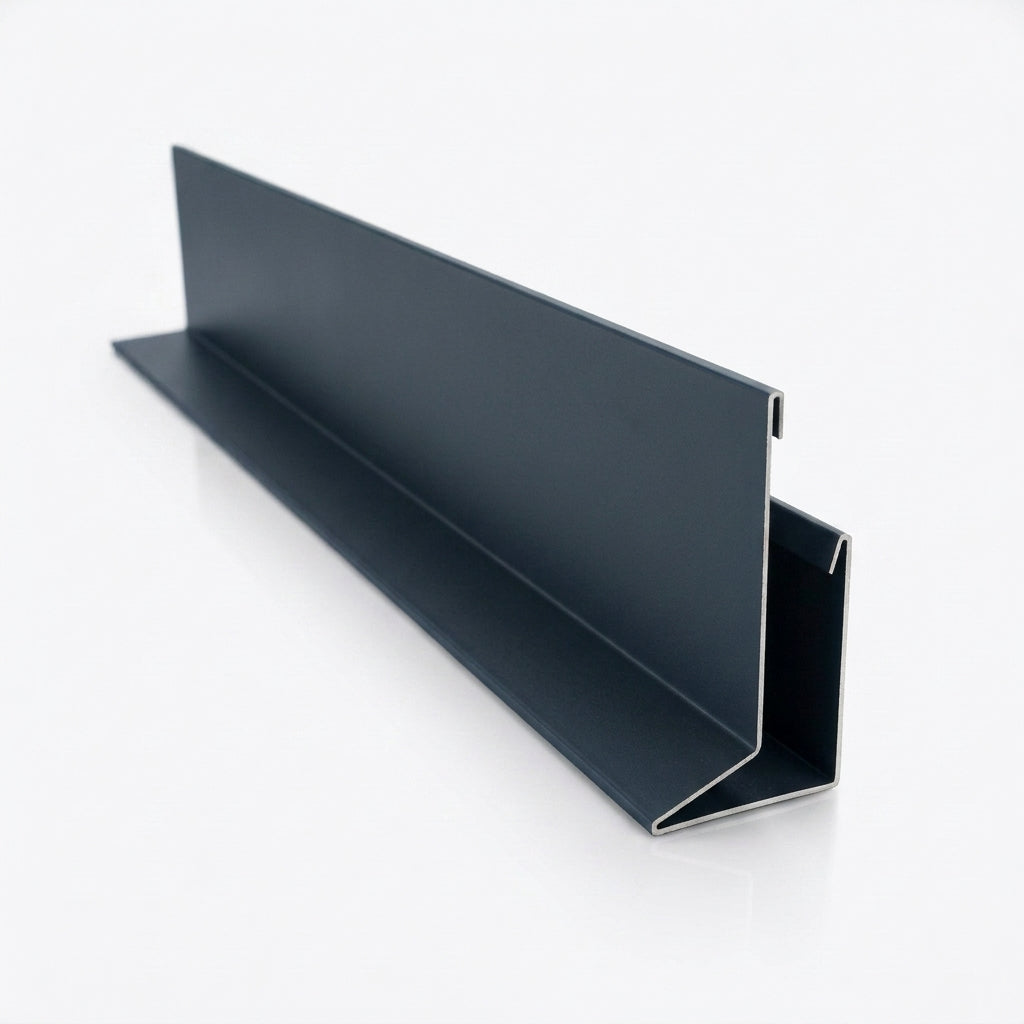 V Return Aluminium Fascia Board 30mm 45° 3m — RAL 7016