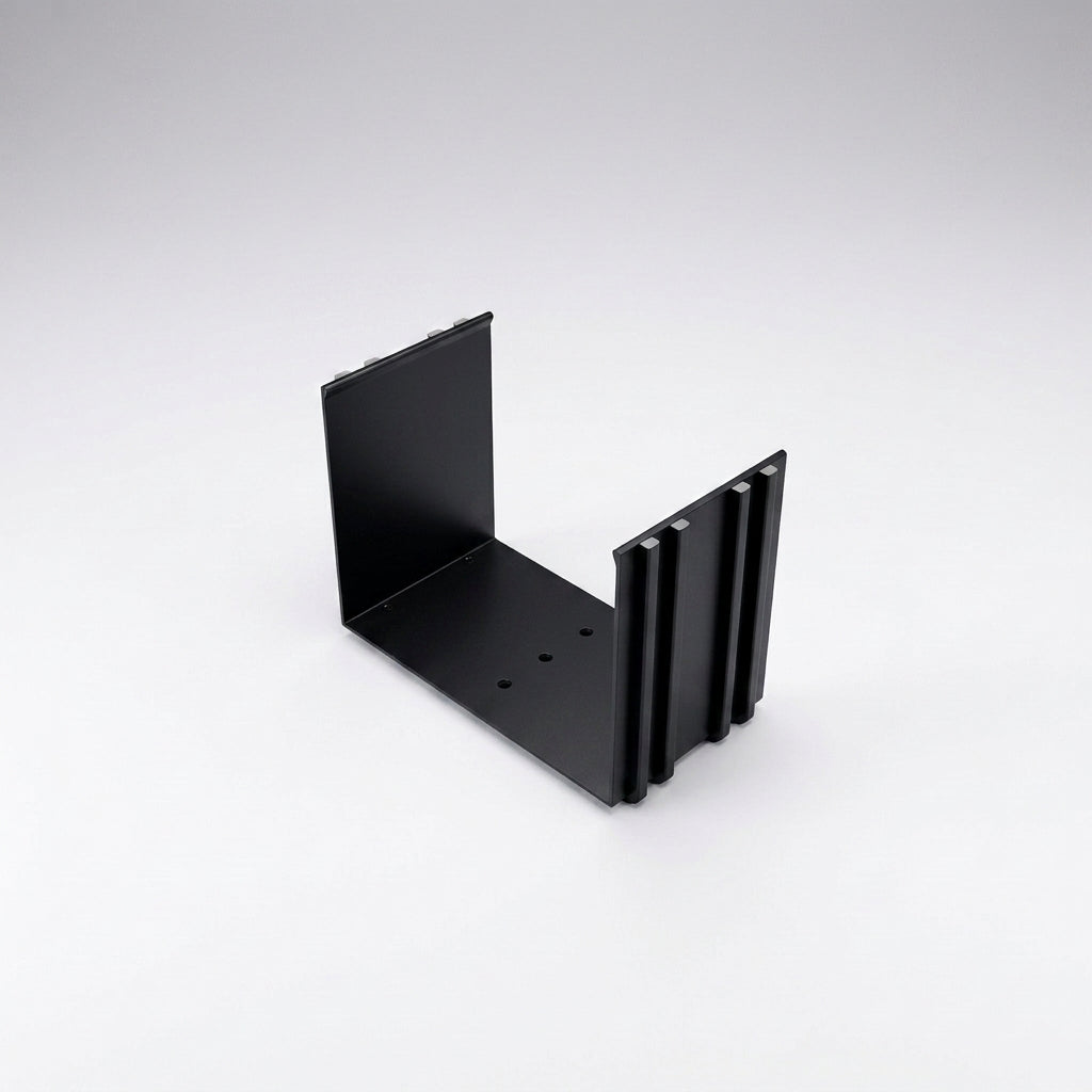 Aluminium Box Gutter Jointer 135 x 100mm — RAL 9005