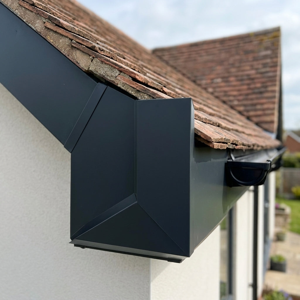 V Return Aluminium Fascia Angle Covers for Mitred Corners — RAL 7021 / 135 Deg Internal Angle (in use)