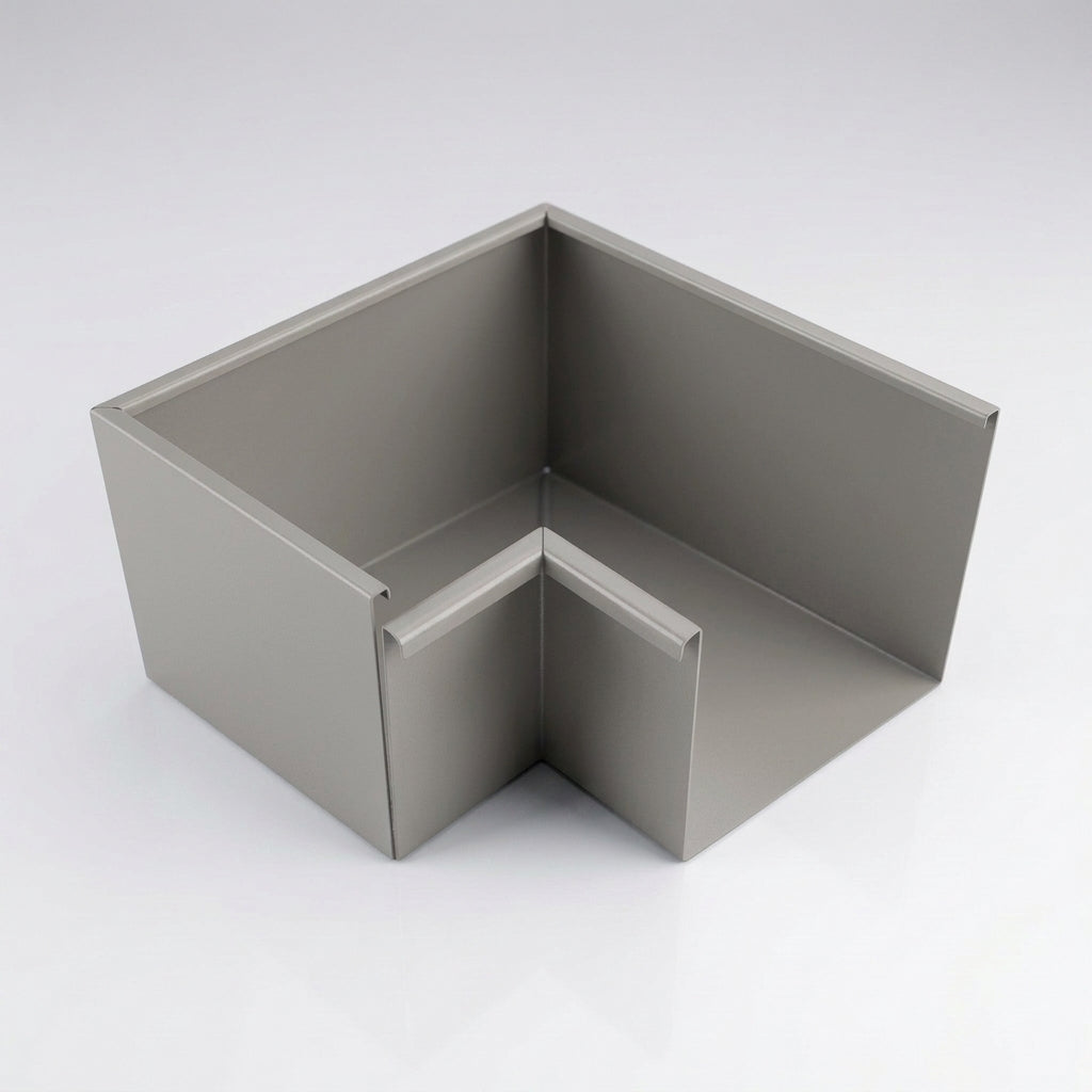 135° Aluminium Box Gutter Angle 135 x 100mm — RAL 7036