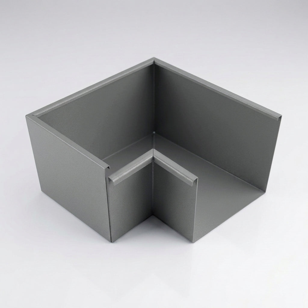 135° Aluminium Box Gutter Angle 135 x 100mm — RAL 7037